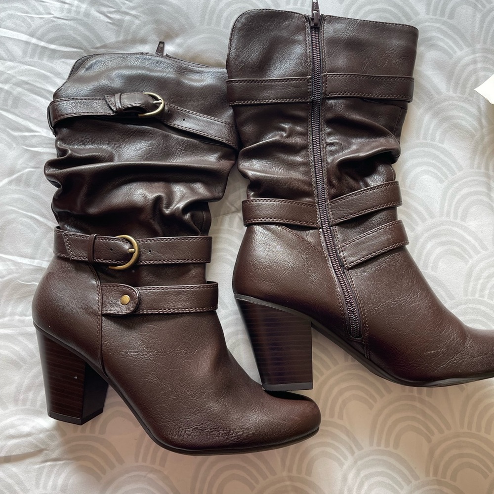 Brown heel boots